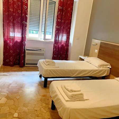 Hotel Bissi Milano Eksteriør bilde