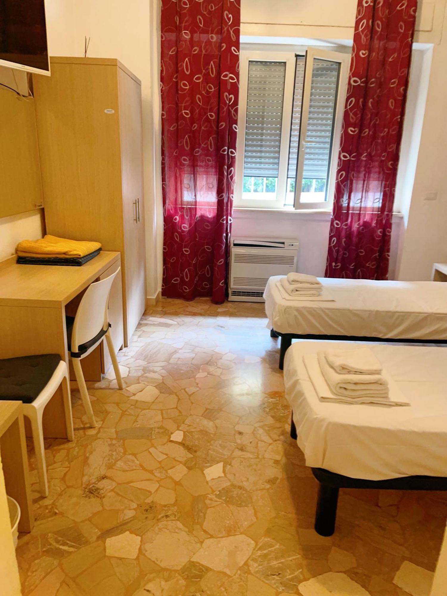 Hotel Bissi Milano Eksteriør bilde
