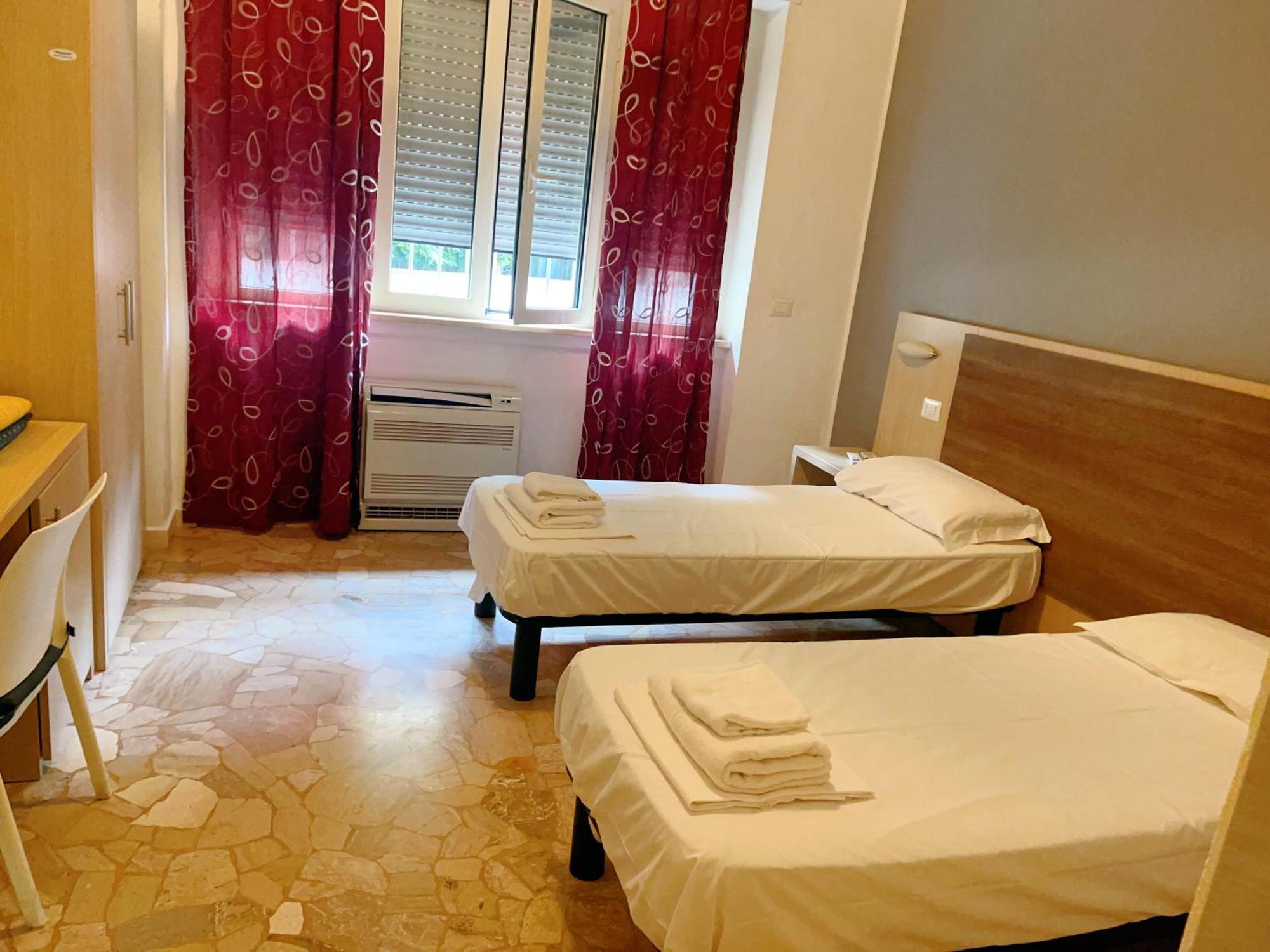 Hotel Bissi Milano Eksteriør bilde